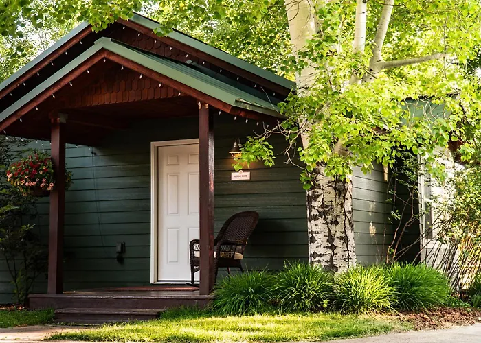 Bed & Breakfast Huff House 4*
