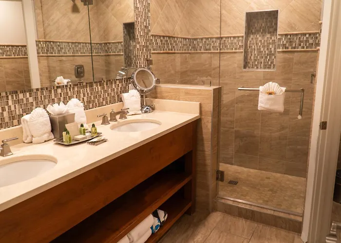 Huff House 4*