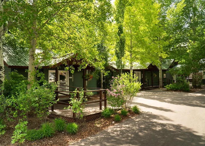 Huff House Bed & Breakfast Jackson